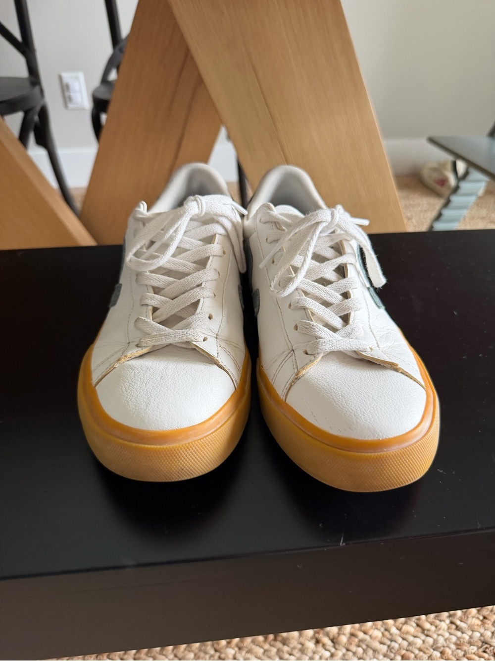 VEJA Campo White Leather Gray Suede Gum Sole Sneakers Men’s US 9 EU 42 - Picture 2 of 5